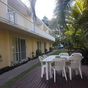 Coast Formally Bayshores Aparthotel Nikenbah
